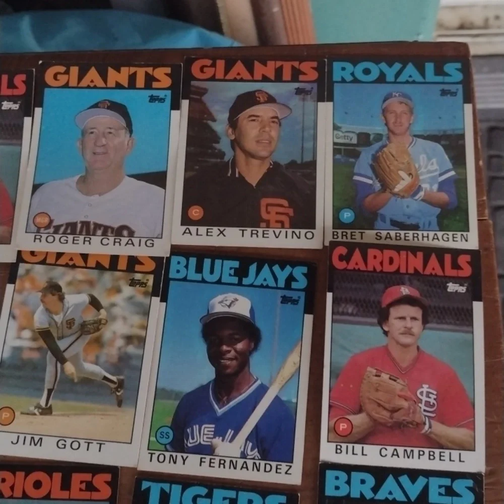 Vintage1986 Baseball Trading Cards Collection(42) - Picture 6 of 8